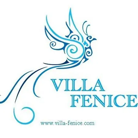 빌라 Fenice